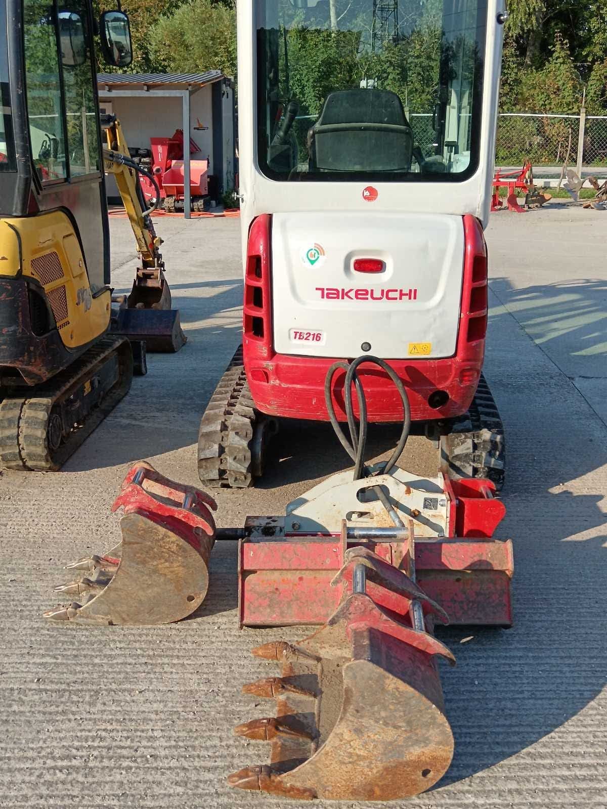 Takeuchi TB216 - Kép 7