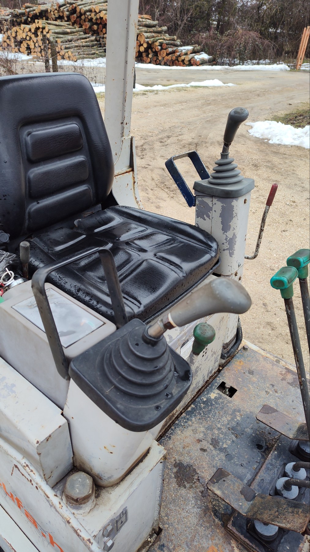 Takeuchi TB015 - Kép 8