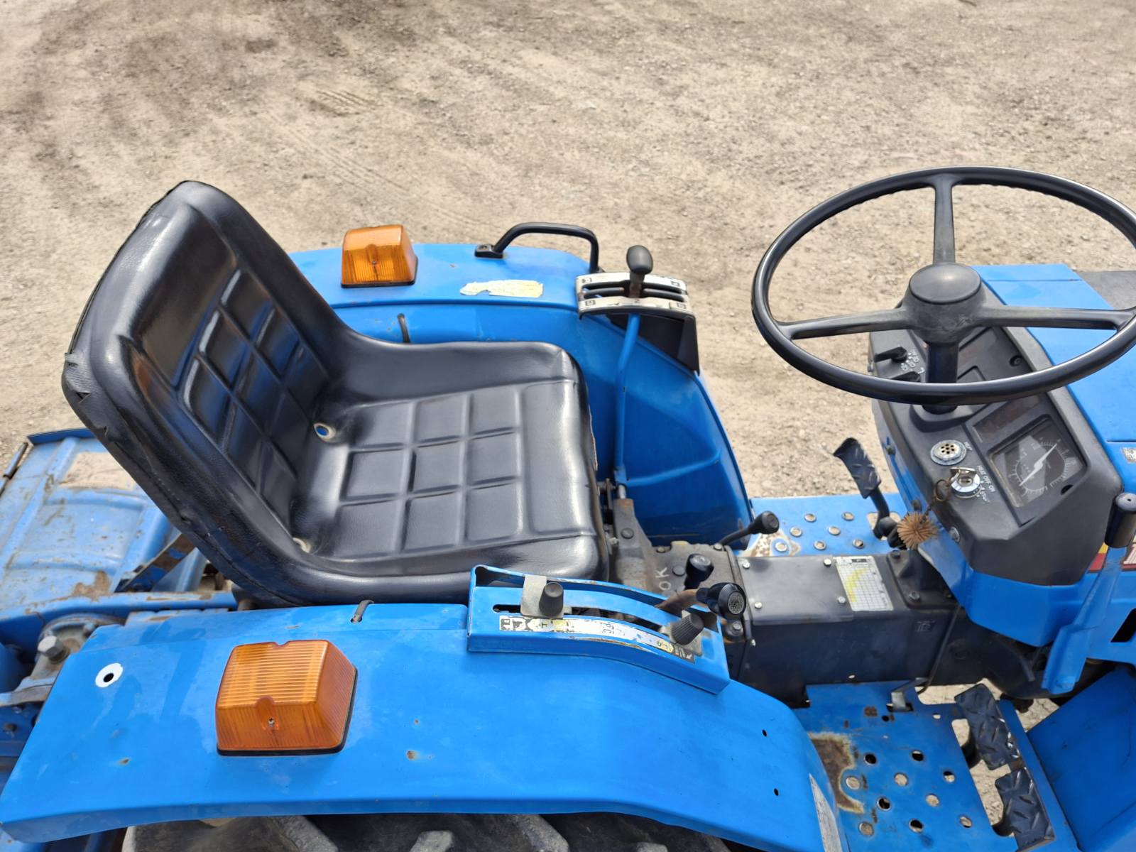 Mitsubitsi MT1601 - Kép 7