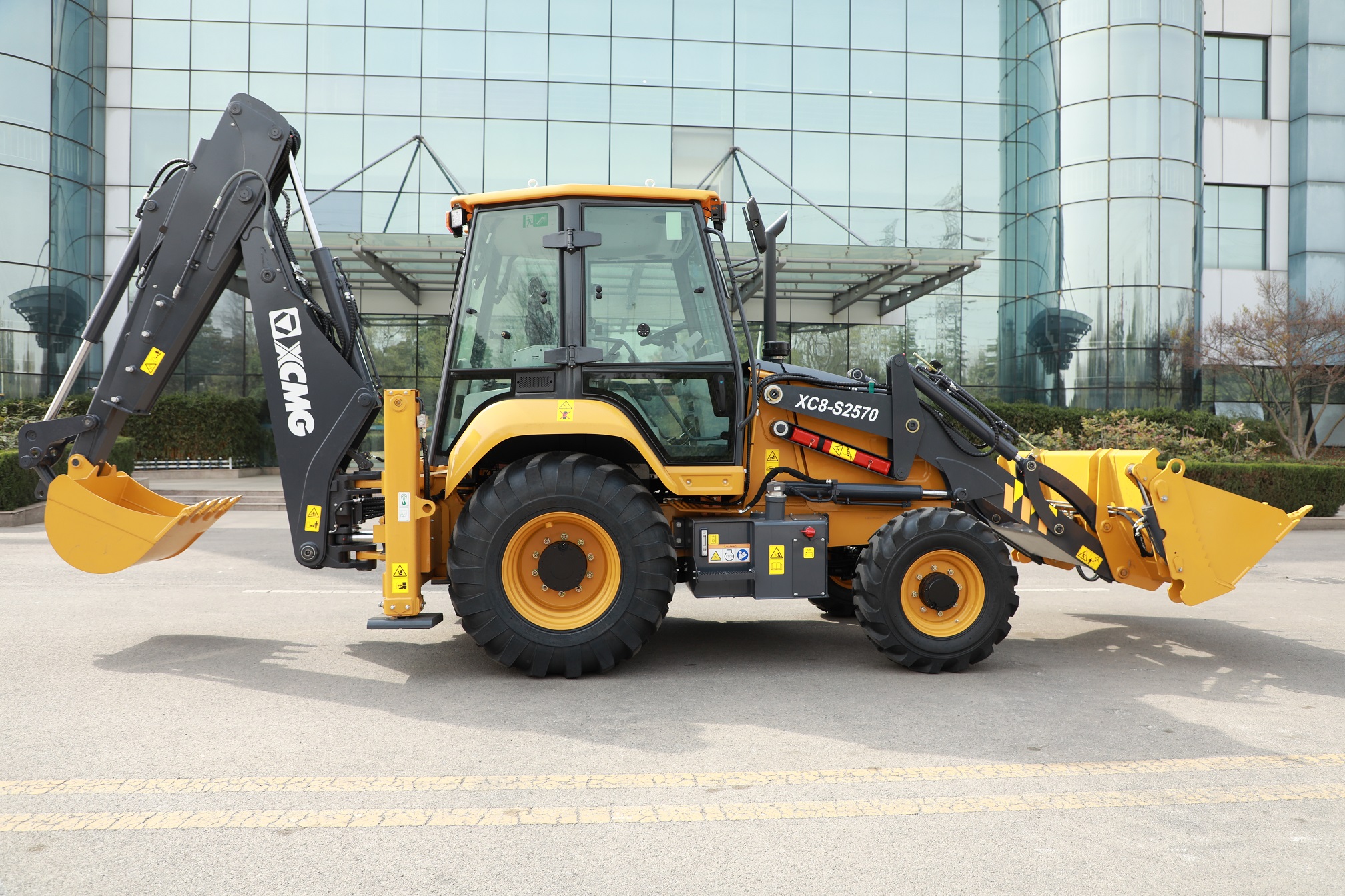 XCMG XC8-S2570 - Kép 2