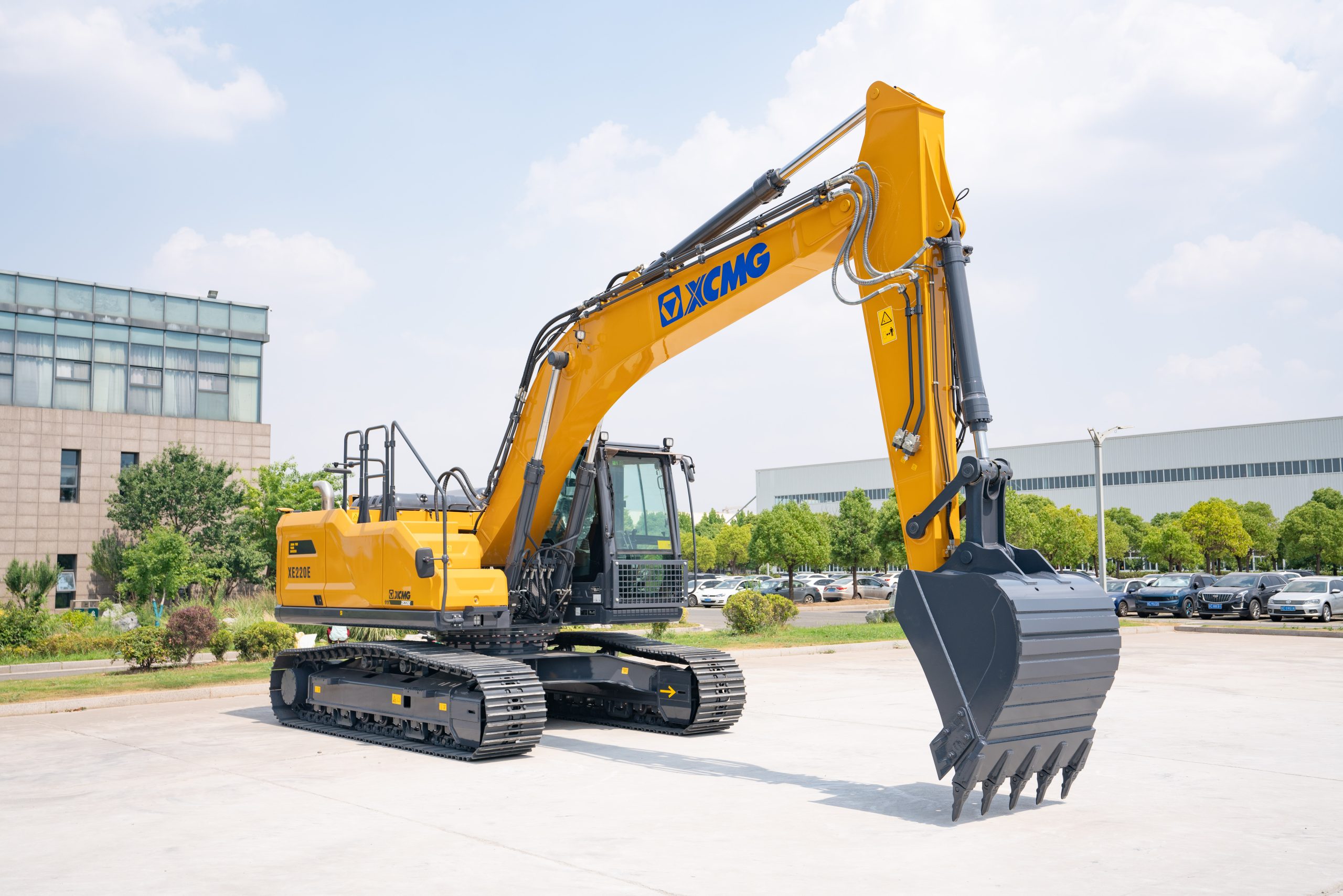 XCMG XE220E - Kép 1