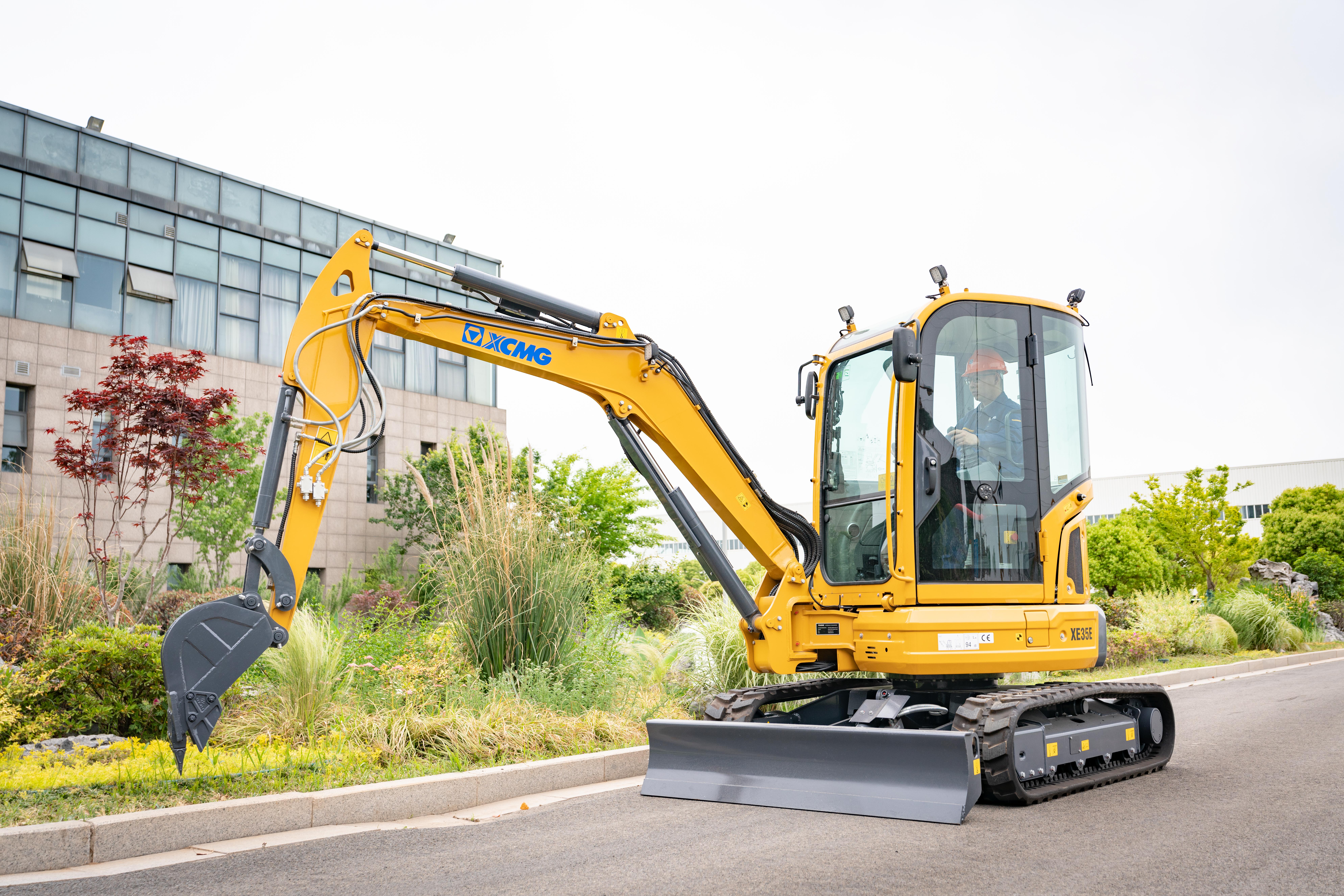XCMG XE35E - Kép 1